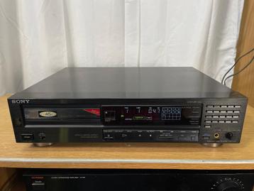 Sony CDP-970, Stereo Compact Disc CD Player beschikbaar voor biedingen