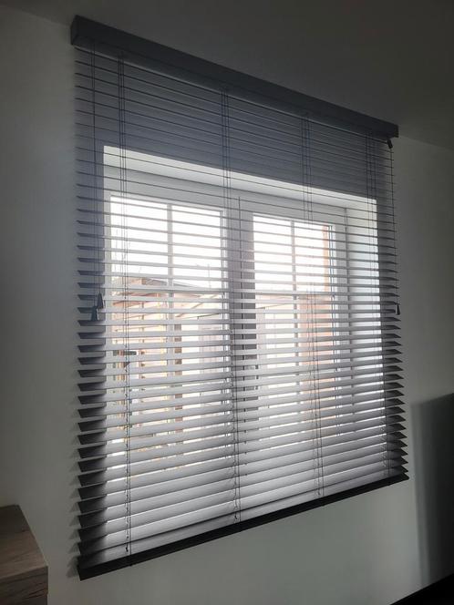Bamboe lamellen 50mm donker grijs, Huis en Inrichting, Stoffering | Gordijnen en Lamellen, Nieuw, Grijs, Ophalen