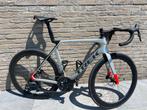 Trek Madone SL7 gen 8 L, Fietsen en Brommers, Fietsen | Racefietsen, Ophalen, Zo goed als nieuw