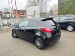 Mazda 2 1.3i Active+ Digitale Airco * 1 JAAR GARANTIE *, Auto's, Mazda, Voorwielaandrijving, Stof, Zwart, Zwart