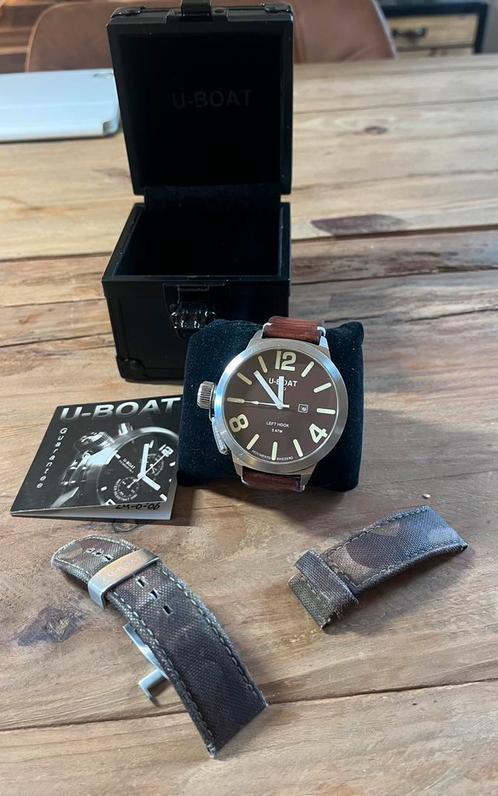 U-Boat left hook classico ( defect ), Handtassen en Accessoires, Horloges | Heren, Zo goed als nieuw, Staal, Ophalen