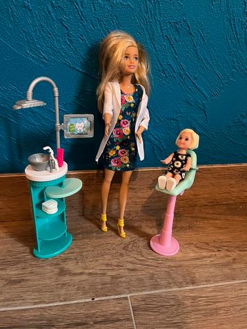 Barbie dentiste beschikbaar voor biedingen