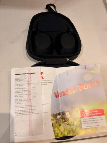 Sony WH-1000XM5 Zwart beschikbaar voor biedingen