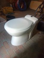 Toilet met ingebouwde vergruizer (diepspoel), Ophalen, Zo goed als nieuw