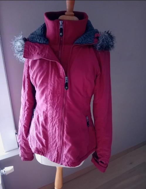 Roze winterjas Bench maat 38, Kleding | Dames, Jassen | Winter, Gedragen, Maat 38/40 (M), Roze, Ophalen of Verzenden