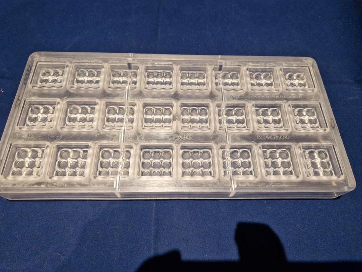 Verschillende pralinevormen, Hobby en Vrije tijd, Taarten en Cupcakes maken, Zo goed als nieuw, Ophalen of Verzenden