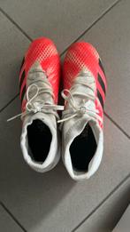 Adidas predator wit en roze voetbalschoenen maat 42, Sport en Fitness, Voetbal, Ophalen of Verzenden, Gebruikt