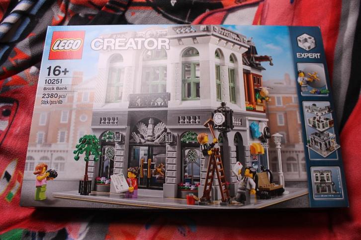 LEGO 10251 Brick Bank, Stenenbank, Nieuw., Kinderen en Baby's, Speelgoed | Duplo en Lego, Nieuw, Lego, Complete set, Ophalen of Verzenden