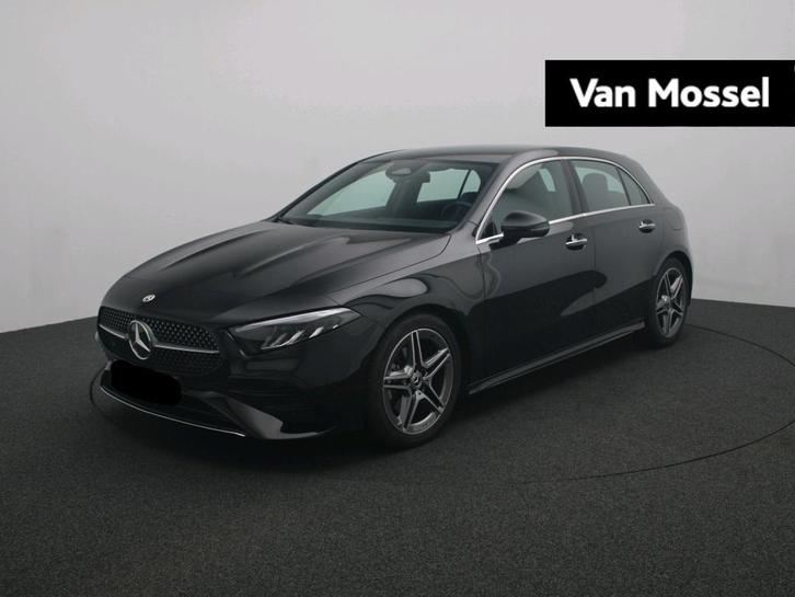 Mercedes-Benz A-Klasse 180 Star Edition + AMG LINE + CARPLAY, Auto's, Mercedes-Benz, Bedrijf, Te koop, A-Klasse, Bluetooth, Centrale vergrendeling