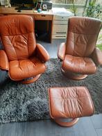 2 chaises Stressless avec 1 repose-pieds en parfait état, Comme neuf, Enlèvement ou Envoi