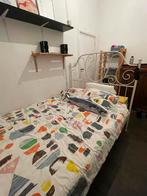 GRATIS IKEA BED 1.40M +  INCL MATRAS, Huis en Inrichting, Ophalen, Zo goed als nieuw, Twijfelaar