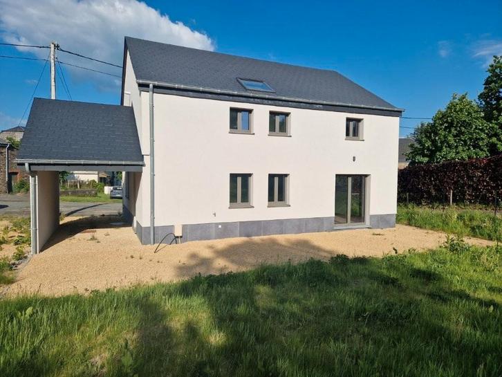 LES HAYONS (BOUILLON) : Maison neuve, jardin et carport., Immo, Maisons à vendre, Province de Luxembourg, 500 à 1000 m², Maison individuelle