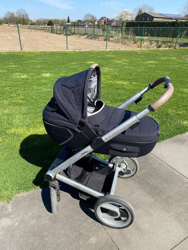 Kinderwagen Mutsy Igo, Kinderen en Baby's, Kinderwagens en Combinaties, Gebruikt, Kinderwagen, Mutsy, Luchtbanden, Met reiswieg