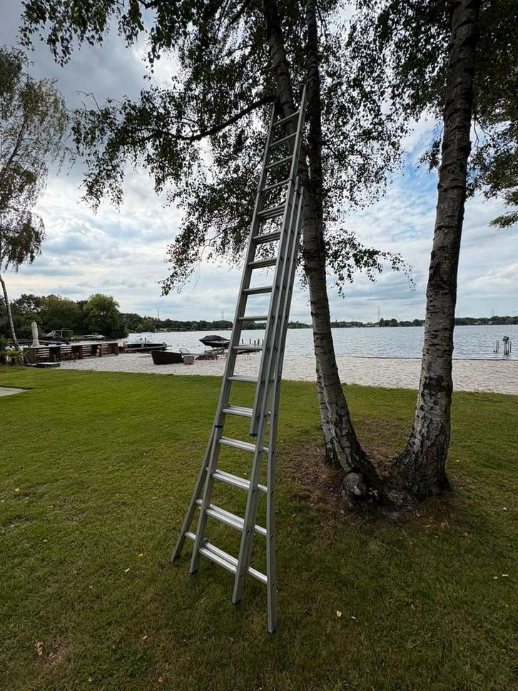 3-delige ladder 3x12 treden SOLIDE (als NIEUW), Doe-het-zelf en Bouw, Ladders en Trappen, Zo goed als nieuw, Ladder, 4 meter of meer