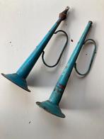 2 oude blikken toeters, Antiek en Kunst, Antiek | Speelgoed, Ophalen of Verzenden