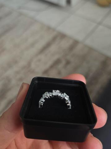 Diamant labo ring maat 55 beschikbaar voor biedingen