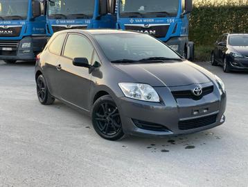 Toyota Auris 04/02/2009 208000.km  beschikbaar voor biedingen