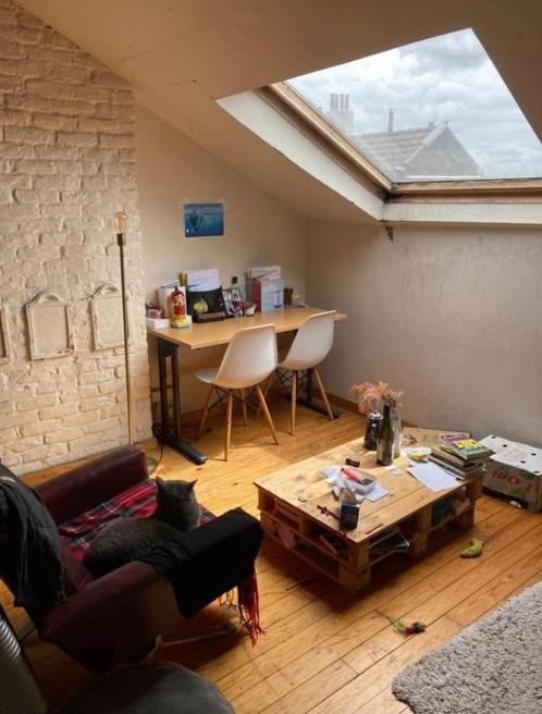 SOUS LOCATION STUDIO IXELLES, Immo, Appartementen en Studio's te huur, Brussel, 35 tot 50 m²
