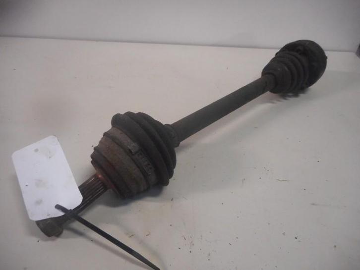 AANDRIJFAS LINKS VOOR Volkswagen Golf I Cabrio (155), Auto-onderdelen, Remmen en Aandrijving, Volkswagen, Gebruikt