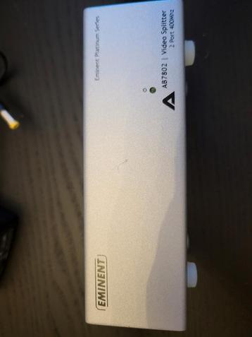 Eminent 2 port VGA Video Splitter / Versterker beschikbaar voor biedingen