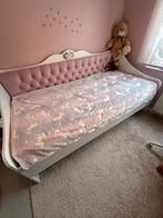 Nieuwe uitschuifbaar bed met matras (MOET SNEL WEG), Antiek en Kunst, Ophalen