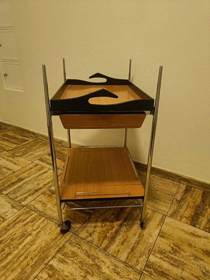 Vintage design Italiaanse trolley jaren 70, Maison & Meubles, Accessoires pour la Maison | Plateaux, Utilisé, Enlèvement