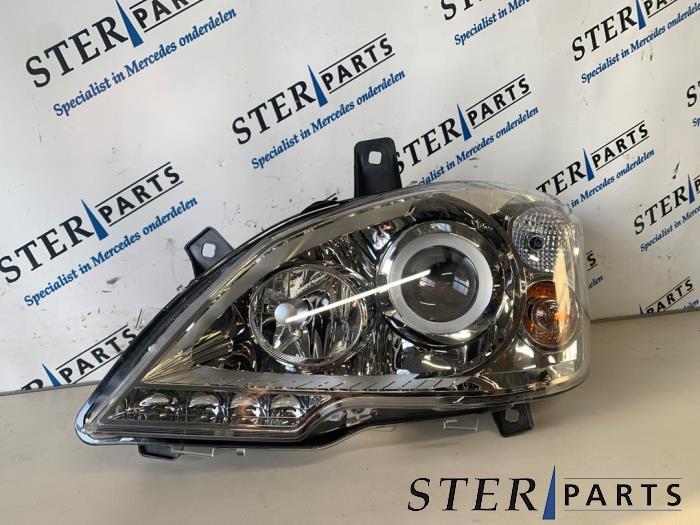 Phare gauche d'un Mercedes Vito, Autos : Pièces & Accessoires, Éclairage, Mercedes-Benz, Neuf, 12 mois de garantie, Enlèvement ou Envoi