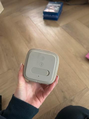 Fresh n Rebbel bluetooth speaker beschikbaar voor biedingen