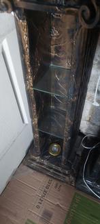 Stenen pilaren met verlichting, Ophalen