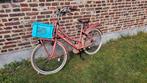 Leuke meisjes fiets 28 inch inclusief fietskrat, Fietsen en Brommers, Fietsen | Meisjes, Ophalen, Zo goed als nieuw