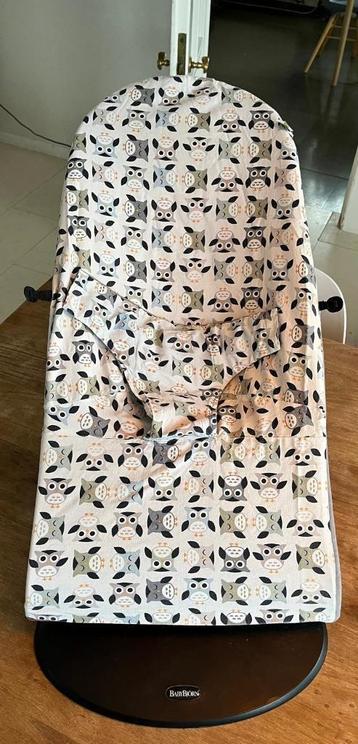 BabyBjörn wipstoel met hoes – ergonomisch en stevig beschikbaar voor biedingen