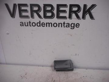 PORTIERGREEP BINNEN RECHTS Opel Corsa A (01-1982/03-1993) beschikbaar voor biedingen