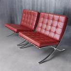 Ludwig Mies van der rohe barcelona chair Knoll donkerrood 2x, Huis en Inrichting, Ophalen of Verzenden