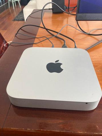 Mac Mini 1TB- 8GB-Intel i5-OS Monterey Uitstekende staat!