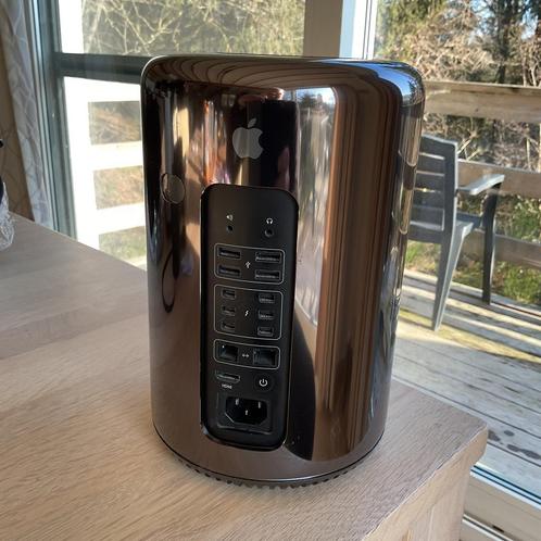 Mac Pro 6.1 64 GB RAM, 2 TB SSD, Computers en Software, Apple Desktops, Gebruikt, Mac Pro, SSD, 3 tot 4 Ghz, 64 GB of meer, Ophalen
