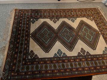 Handgeknoopt Perzisch tapijt – 140 x 190 cm beschikbaar voor biedingen