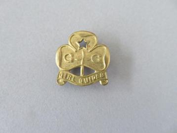 badge à épingle ancienne pin Int. Guides scoutes Mingware, Collections, Envoi, Comme neuf, Emblème, Broche ou Badge