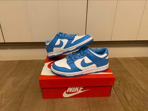 Nike Dunk Low UNC  - [EU 38], Kleding | Dames, Schoenen, Ophalen of Verzenden