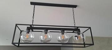 Hanglamp beschikbaar voor biedingen
