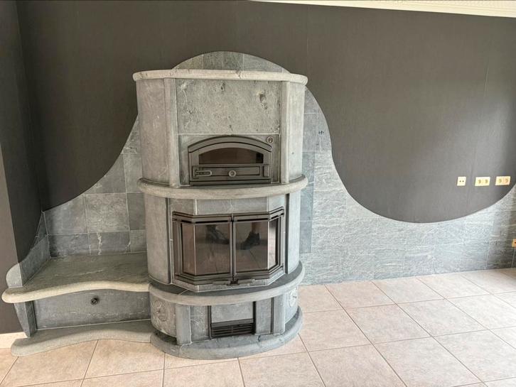 TULIKIVI TLU 2637/11 SPEKSTEENKACHEL MET BAKOVEN, Huis en Inrichting, Kachels, Ophalen