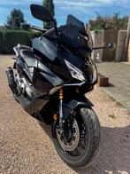 scooter honda forza 750 gegarandeerd, Motoren, 750 cc, Particulier, Meer dan 35 kW, 2 cilinders