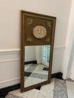 Antieke Louis XVI spiegel met medaillon, Ophalen of Verzenden