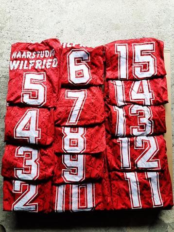 Vintage set voetbaltenues  -  ERREA, Sport en Fitness, Ophalen of Verzenden, Gebruikt, Set