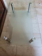 Chromen salontafel met blad van getemperd/gezandstraald glas, Huis en Inrichting, Ophalen, Zo goed als nieuw, Glas
