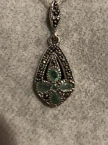 Prachtige zilveren hanger met smaragd, Enlèvement ou Envoi, Argent, Pendentif, Avec pierre précieuse