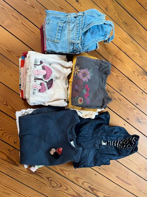 Pakket meisje kledij maat 80, Kinderen en Baby's, Kinderkleding | Kinder-kledingpakketten, Zo goed als nieuw, Ophalen