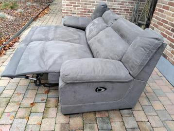 2 zit dubbele elektrische fauteuil zetel prima staat beschikbaar voor biedingen