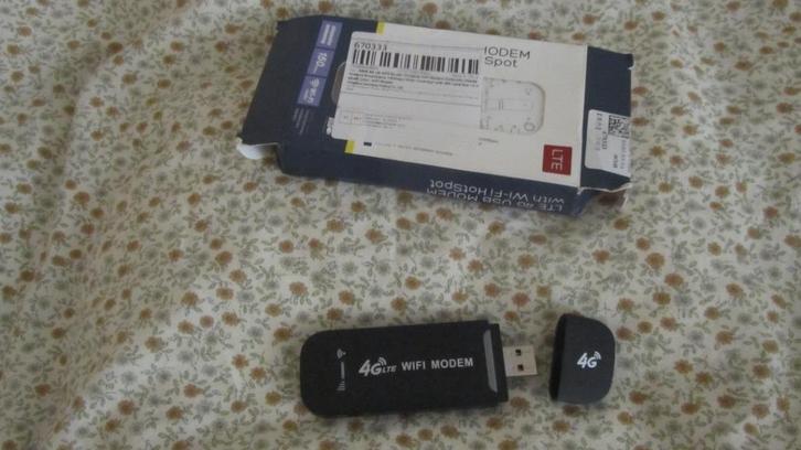 wifi modem 4Glte, Informatique & Logiciels, Routeurs & Modems, Neuf, Enlèvement ou Envoi