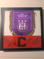 Gesigneerd Vaantje en aanvoedersband Anderlecht, Ophalen of Verzenden, Nieuw, Vaantje of Sjaal