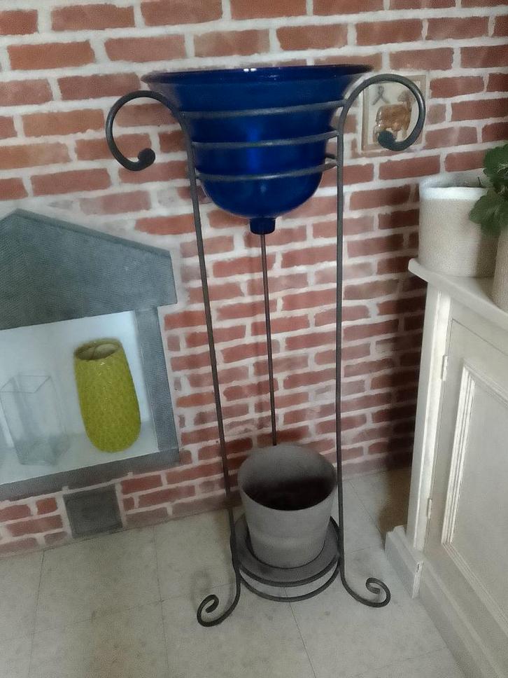 Vasque pour plantes en verre - support fer forgé, Huis en Inrichting, Woonaccessoires | Zuilen en Pilaren, Gebruikt, Ophalen